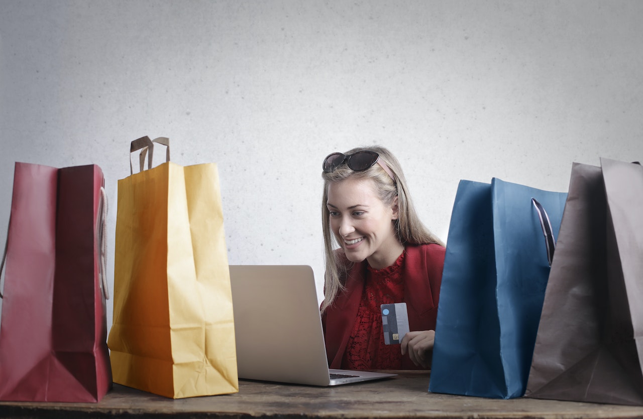 O que é customer experience para e-commerce? Como aplicar