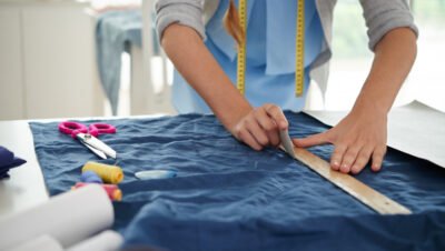 Customização de Uniformes: Estilo, Identidade e Menos Descarte
